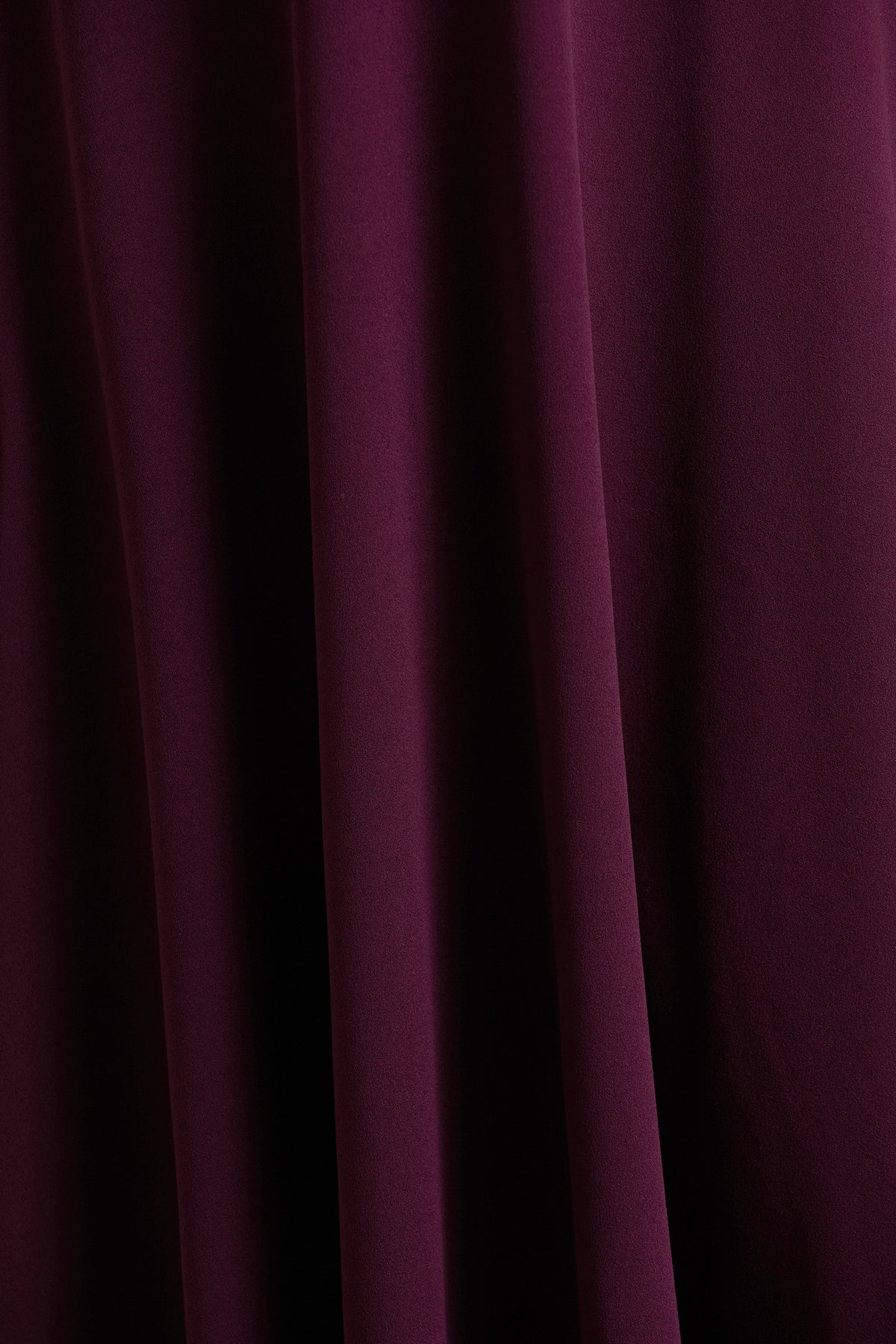 Andromeda | Burgundy Sweetheart-Neck Midi Dress