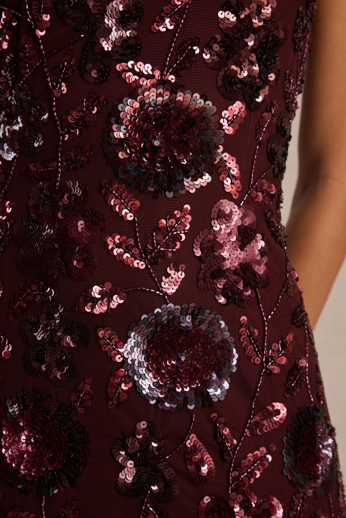 Gemini | Burgundy Floral Sequin Embellished Strappy Maxi Dress