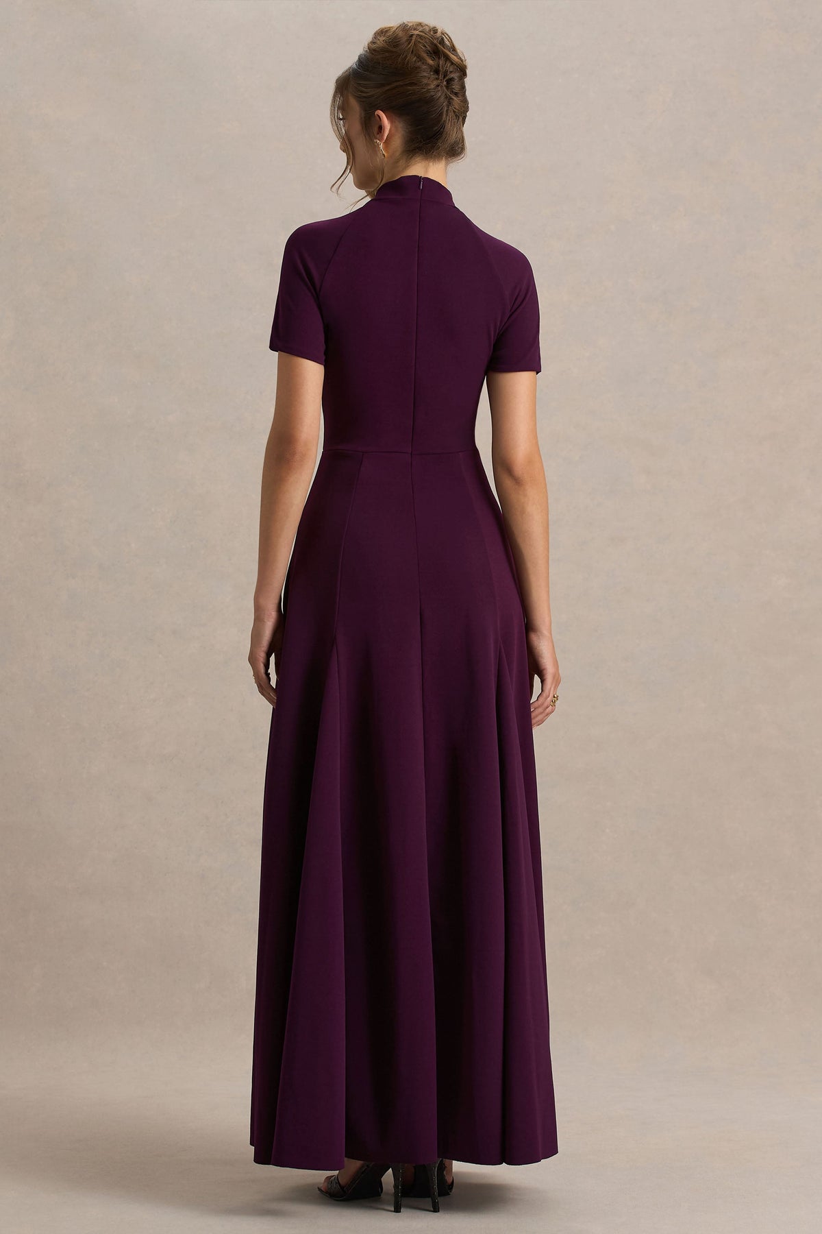 Alea | Burgundy High-Neck Short-Sleeve Maxi Dress