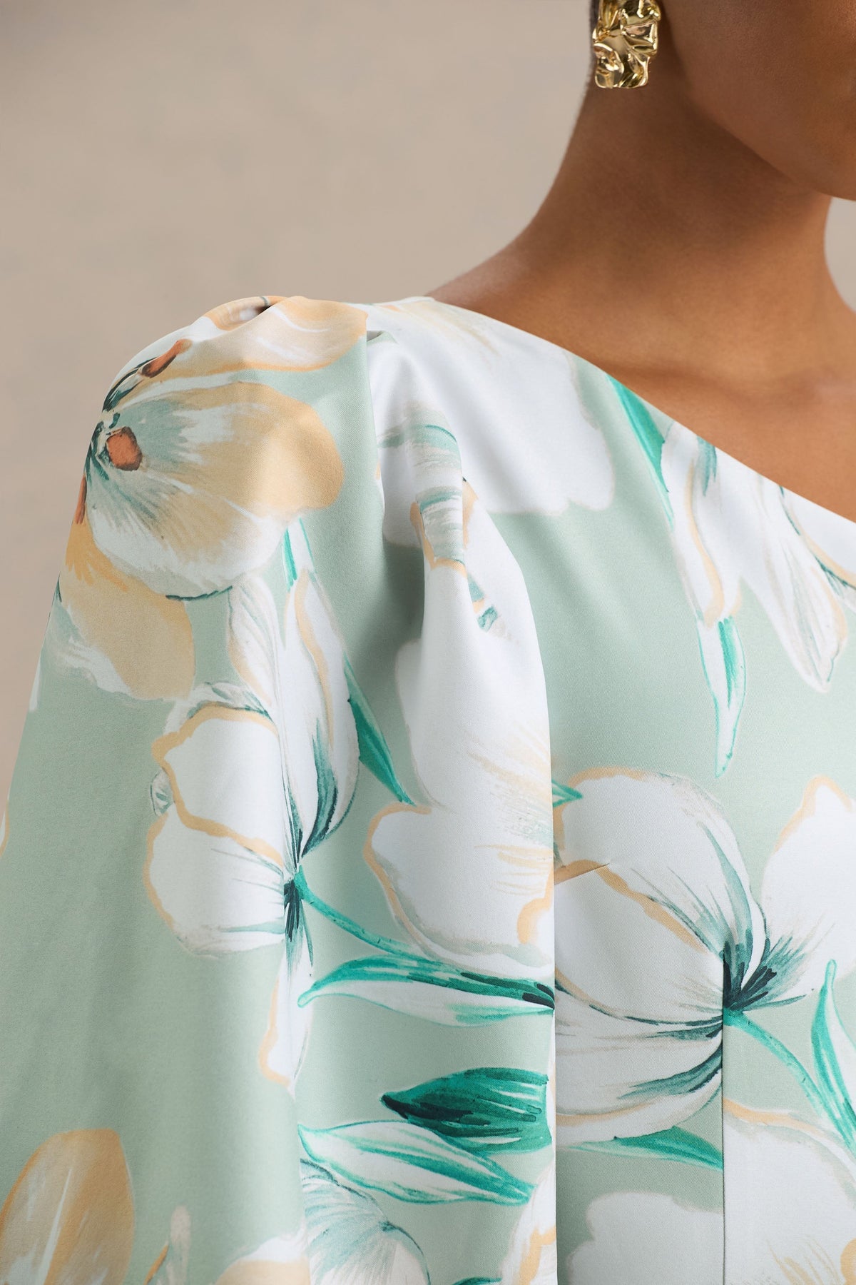 Kellis | Green Floral Print Asymmetric Maxi Dress With Balloon Sleeve